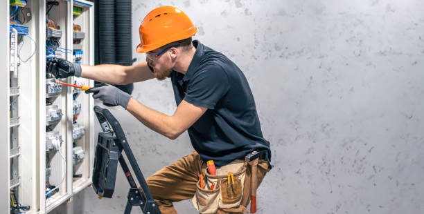 Best Affordable Electrician  in Redgranite, WI